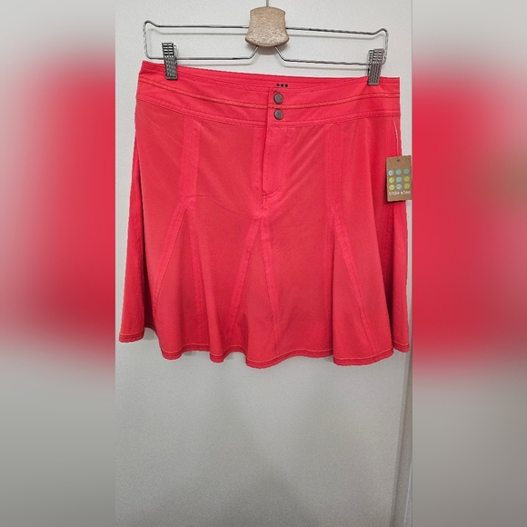 New Title Nine Swingtastic Athletic Women's Skort Skirt A-line SIZE 6 RED - Picture 3 of 9